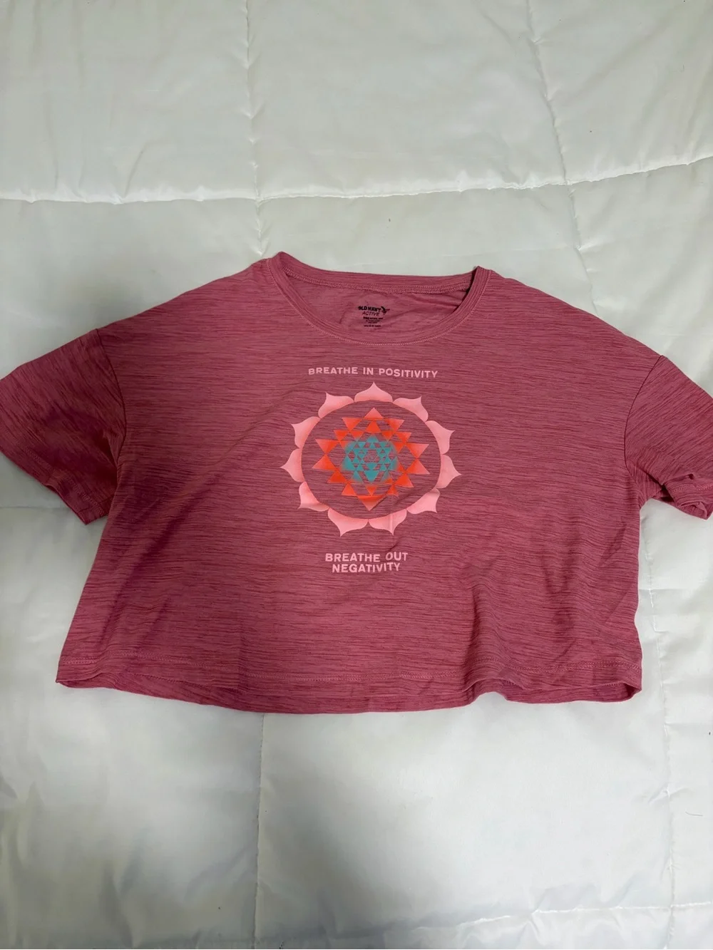 Old Navy Kids Rose Pink Cropped Graphic Tee Youth Large (10–12)